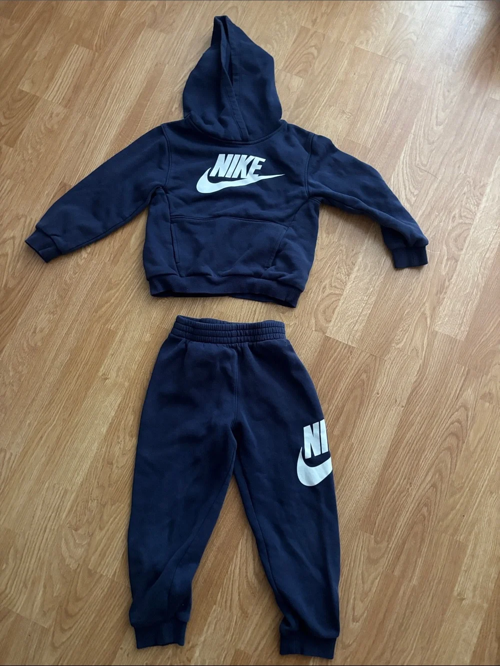 Nike Navy & White Kids Hoodie and Joggers Set - Picture 1 of 5